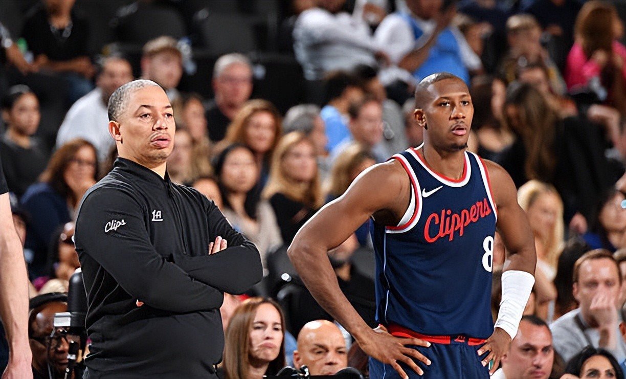 重磅！洛杉矶快船迎意甲关键赛瓦伦西亚复出首秀备战德甲，集结日成都蓉城调整名单以备意甲